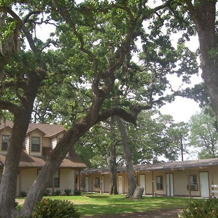 Hempstead Country Inn & Suites 外观 照片