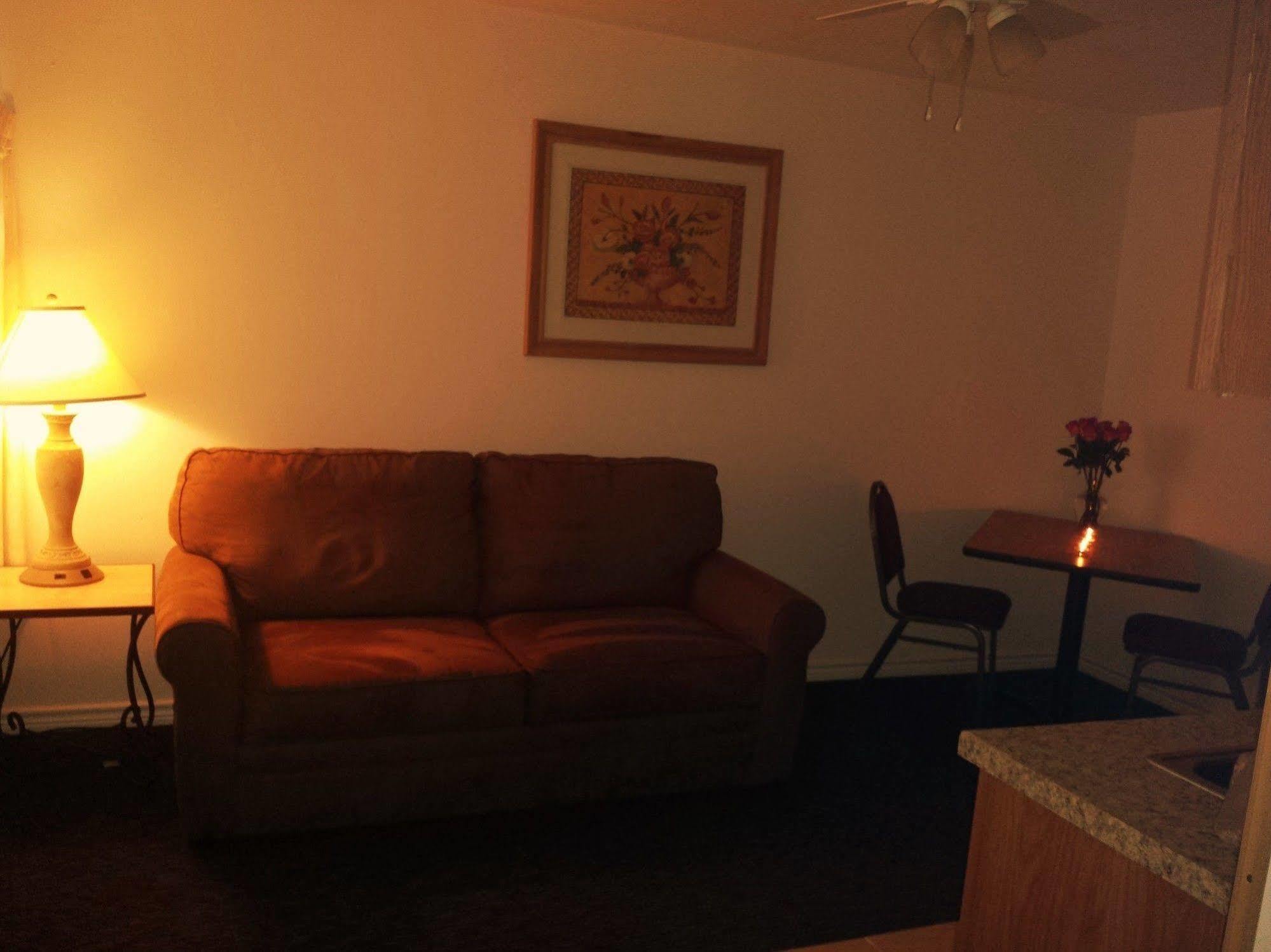 Hempstead Country Inn & Suites 外观 照片